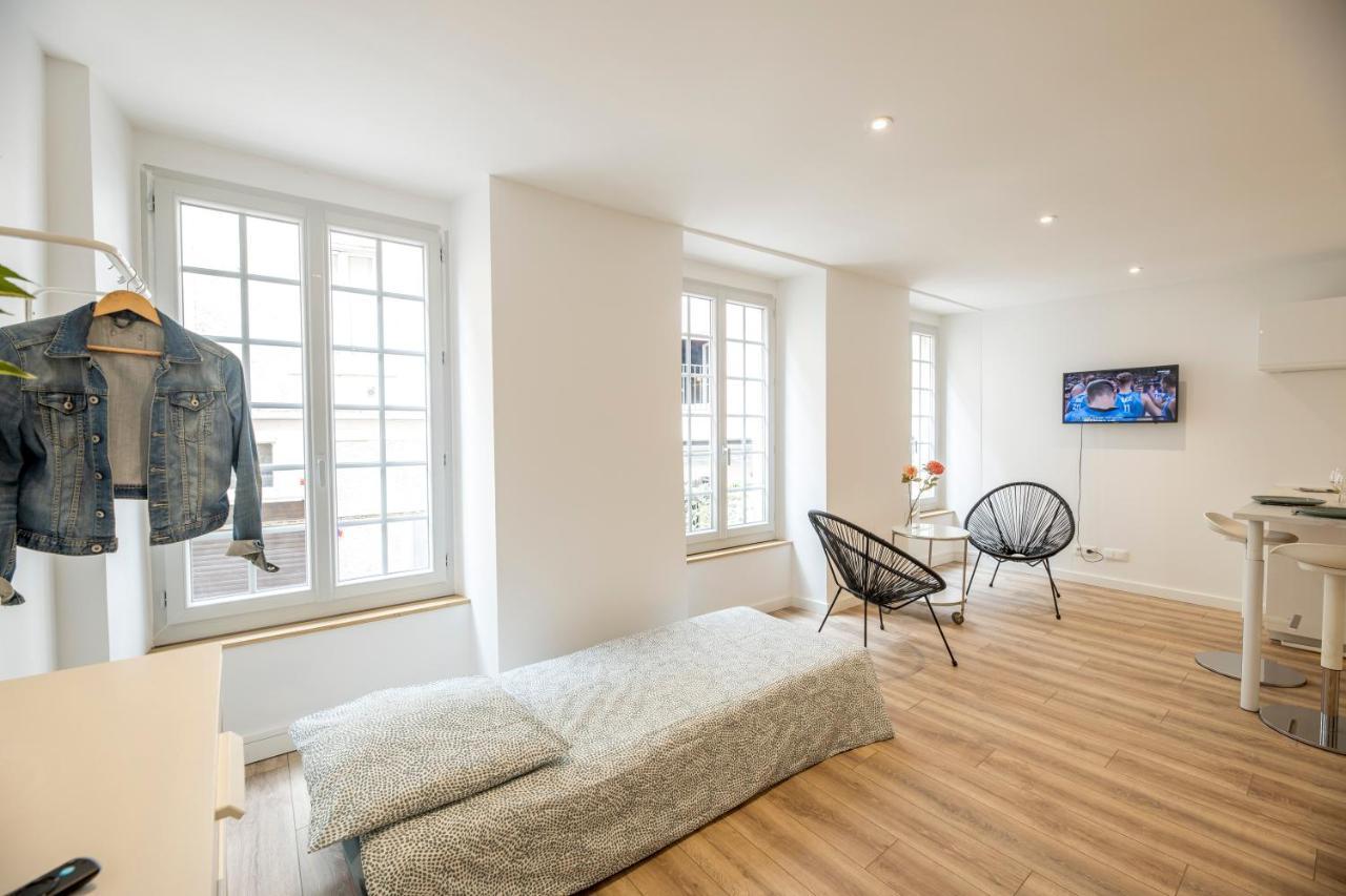 Quartier Du Chateau, Superbe Appartement Avec Parking Pau Ngoại thất bức ảnh