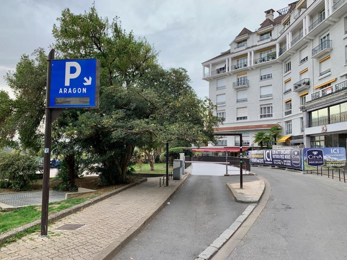 Quartier Du Chateau, Superbe Appartement Avec Parking Pau Ngoại thất bức ảnh
